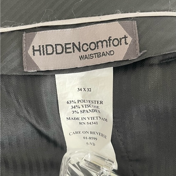 HAGGAR Men’s Black Hidden‎ Comfort Waistband Classic Fit-Size 34x32 - Picture 3 of 4